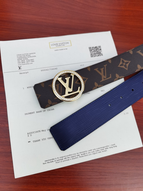 激安ルイヴィトンベルト着用イメージ